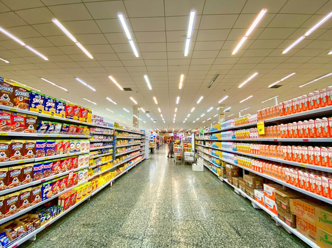 empty shopping aisle